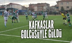 Kafkaslar golcüsüyle güldü