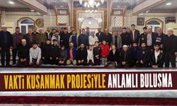 Karasu FSM Ortaokulu öğrencileri “Vakti Kuşanmak” projesinde bir araya geldi