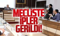 Meclis toplantısında Sarı ve İskender arasında tansiyon yükseldi