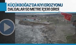 Karasu’da dalgalar, yerleşim yerine 50 metre yaklaştı