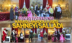 Liseler Arası Tiyatro Festivali’nde Karasu Anadolu Lisesi sahnede parladı