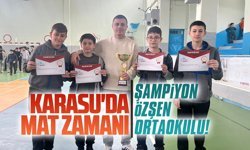 Satrançta Şampiyon Özşen Ortaokulu