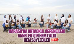 Karasu’da anneler için hem çaldı hem söylediler