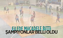 Karasu’da okul sporları voleybol heyecanı ödül töreniyle taçlandı