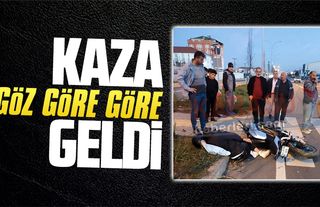 Refüjden geçen kamyonla motosiklet çarpıştı