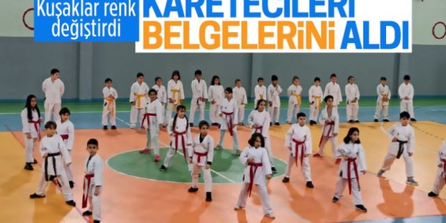 45 karateci belgelerini aldı