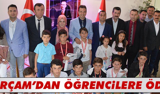 Gürçam’dan öğrencilere ödül