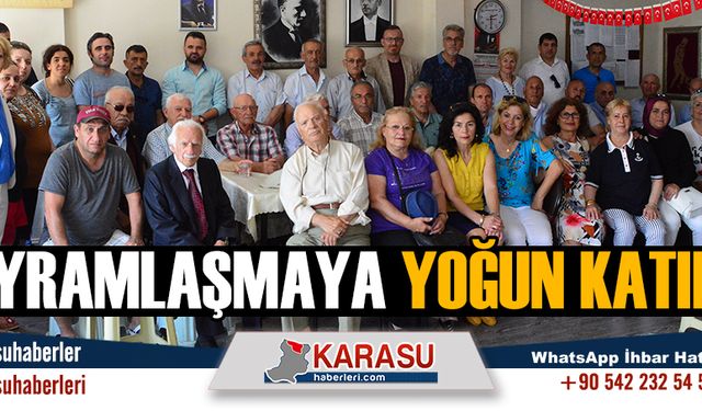 Bayramlaşmaya yoğun katılım