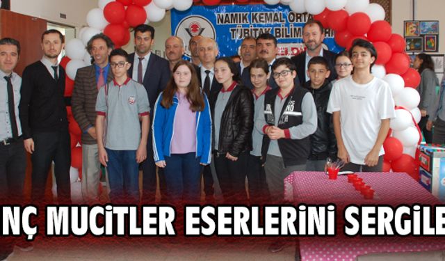 Öğrenciler, eserlerini sergiledi