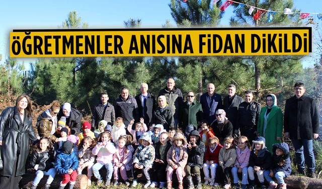 Karasu’da 250 adet fidan öğretmenler için toprakla buluşturuldu