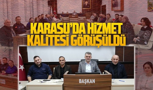 Karasu Belediyesi’nde müdürler toplantısı yapıldı