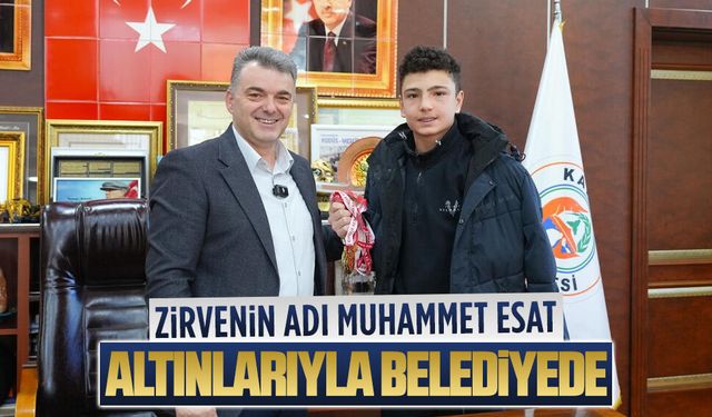 Rekor gibi başarıya imza atan Çakmak’ı, Sarı makamında ağırladı