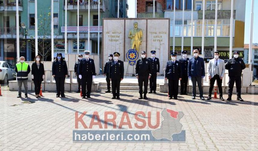 Polis Haftası çelenk töreni