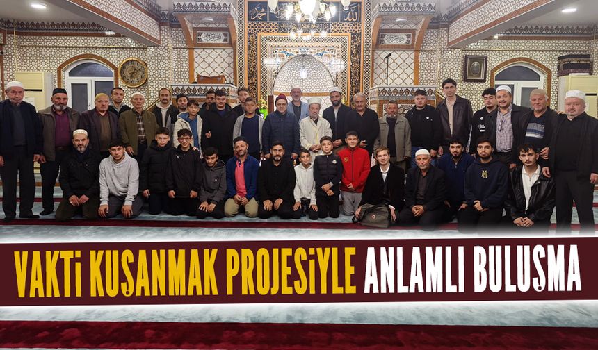 Karasu FSM Ortaokulu öğrencileri “Vakti Kuşanmak” projesinde bir araya geldi