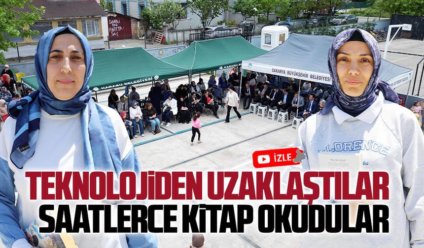 Teknolojiden uzaklaştılar, okul bahçesinde toplanarak kitap okudular