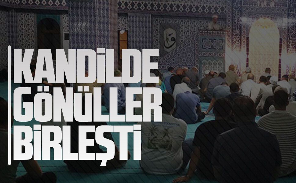 Eyüp Sultan Camii’nde Mevlid Kandili programı düzenlendi