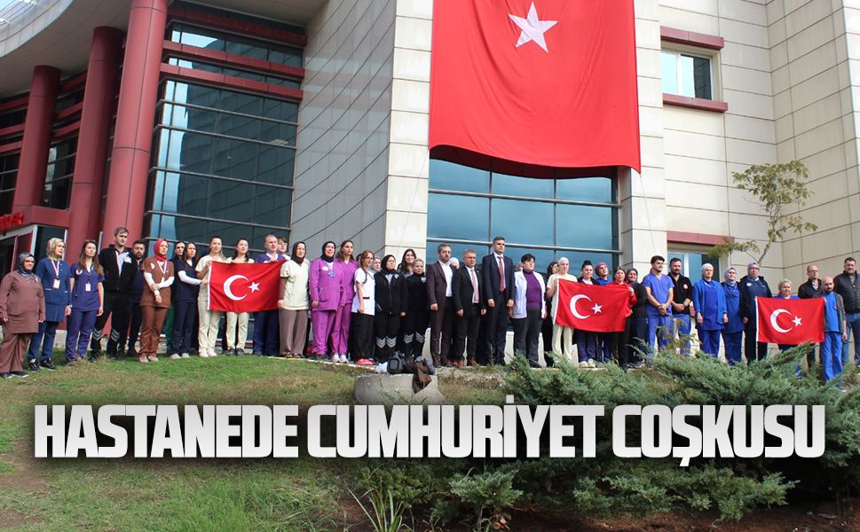Karasu Devlet Hastanesi’nde 29 Ekim kutlaması