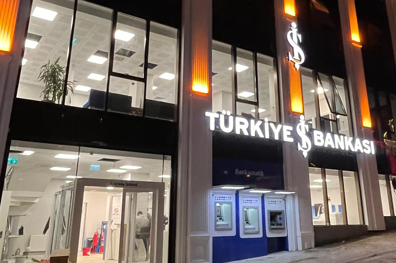 Iş Bankası Karasu Şubesi Taşındı F2