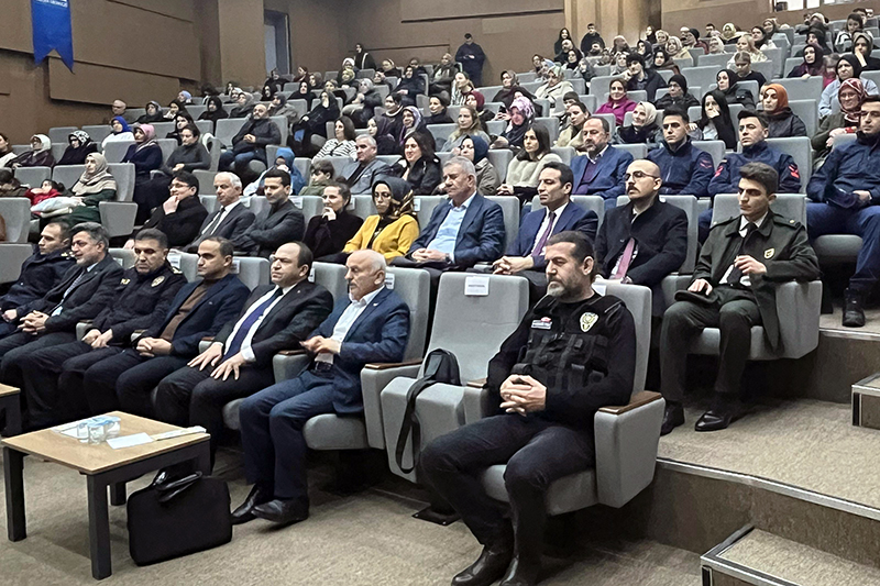 Bağımlılıkla Mücadele Semineri F6