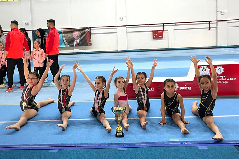 Inönü Ilkokulundan Çifte Başarı F2
