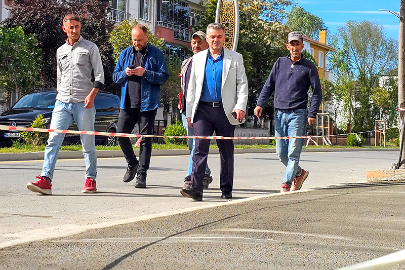 Ishak Sarı Mimar Sinan Caddesi Kaldırım Çalışması F4