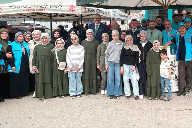 Karasu Yatılı Kuran Kursu Yararına Kermes F5