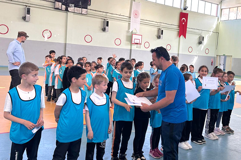 Okul Sporları Yağ Satarım Bal Satarım F3