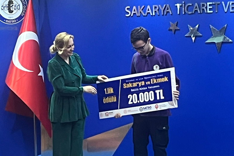 Satso Sakarya Ve Ekmek Temalı Kompozisyon Yarışması Muhammet Ali Kaya Birinci F5