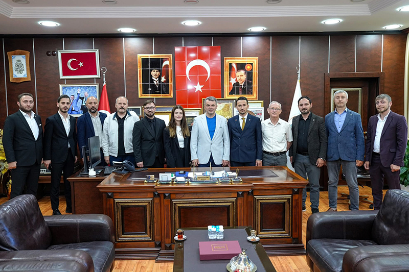 Yrp Hakkı Iskender Protokol Ziyareti F2