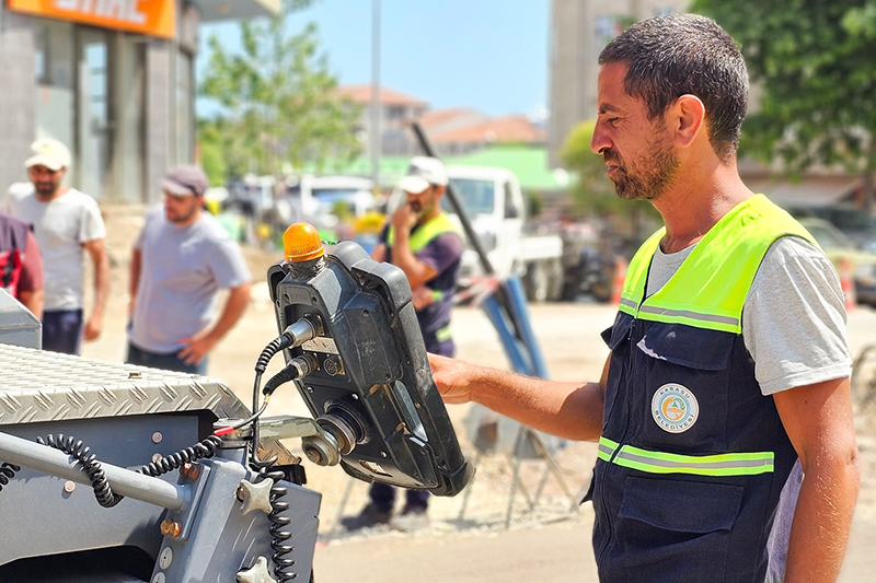 Istiklal Caddesi Asfalt Serimi Öncesi Çalışma F3