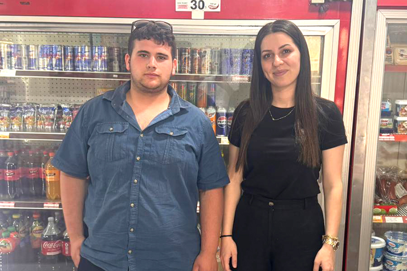 Sultan Yavuzyiğit Saka Köy Ziyareti F05
