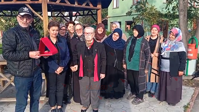 50 Yıl Sonra Öğretmenleriyle Buluştular F2