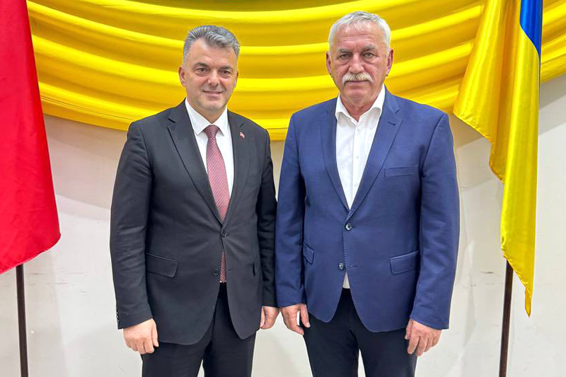 573346715 1298384425655501 6284802144878638570 N