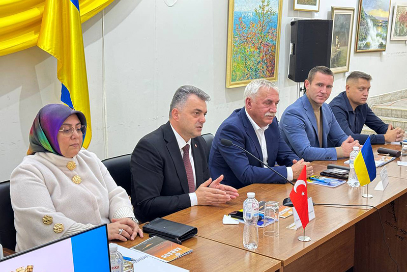 573609165 1298384375655506 4829302454958875604 N