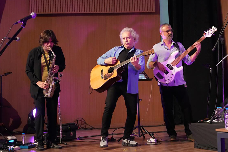 588206755 18544924522059325 5818639782306843924 N