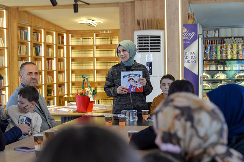 603074816 18547986514059325 6798036262111409253 N