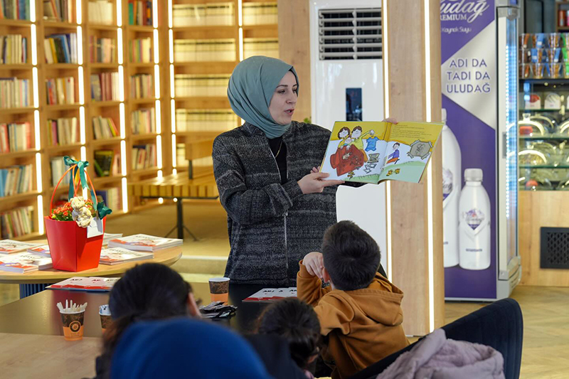 603912822 18547986577059325 4075117592462692517 N