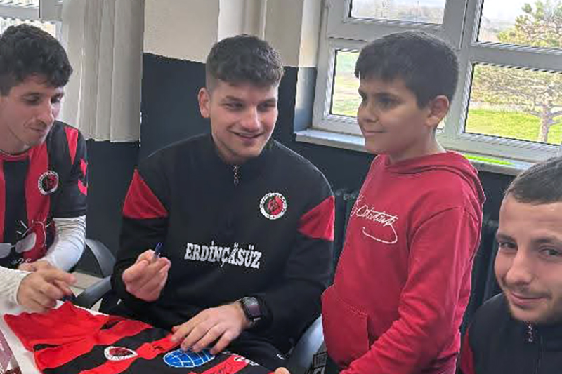 I M G 20251205 W A0010-1