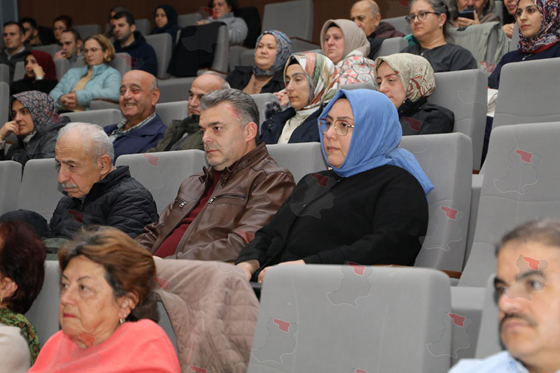 Photo 2025 12 11 01 05 01