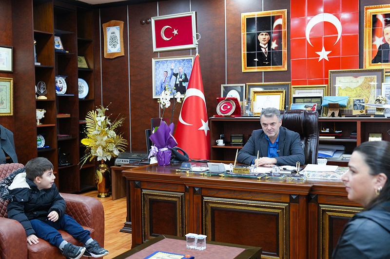 588834919 10164260400356052 1810409727143808288 N