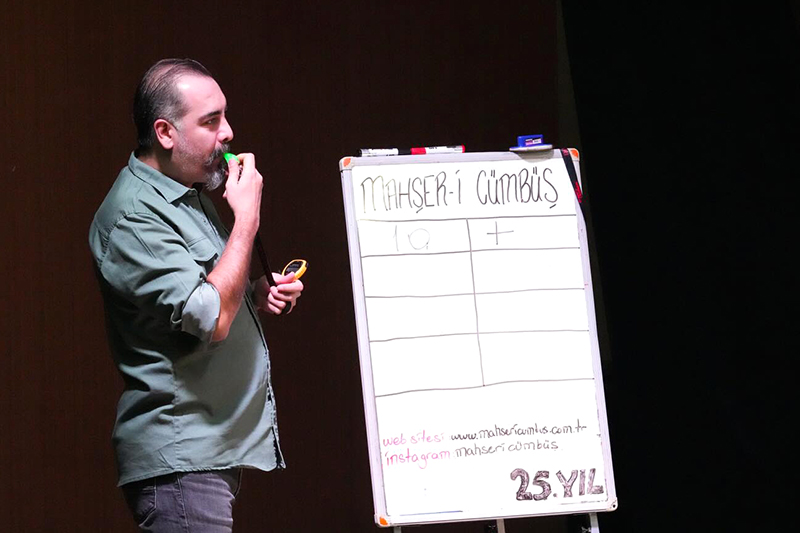 621829976 18553926421059325 11740493856282157 N