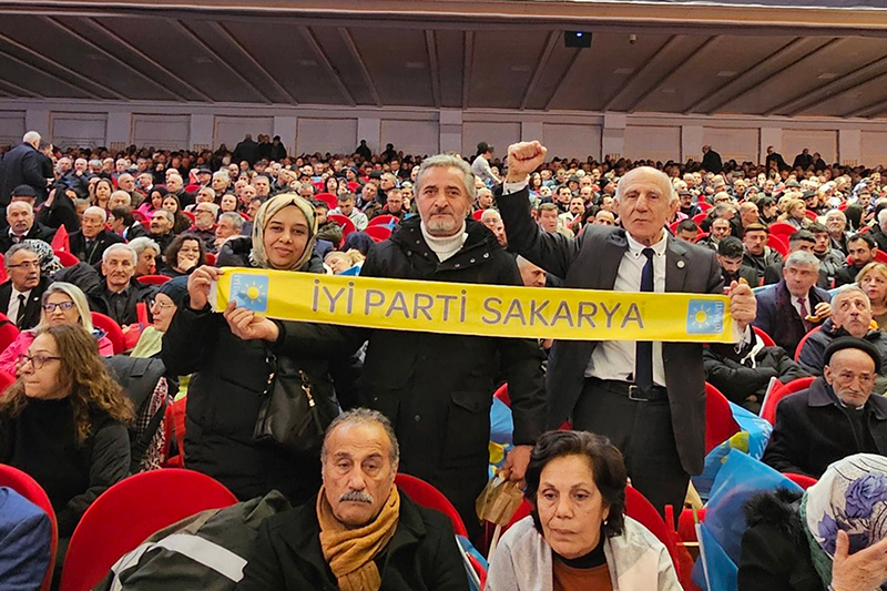 Iyi Parti Genel Kongre Karasu F5