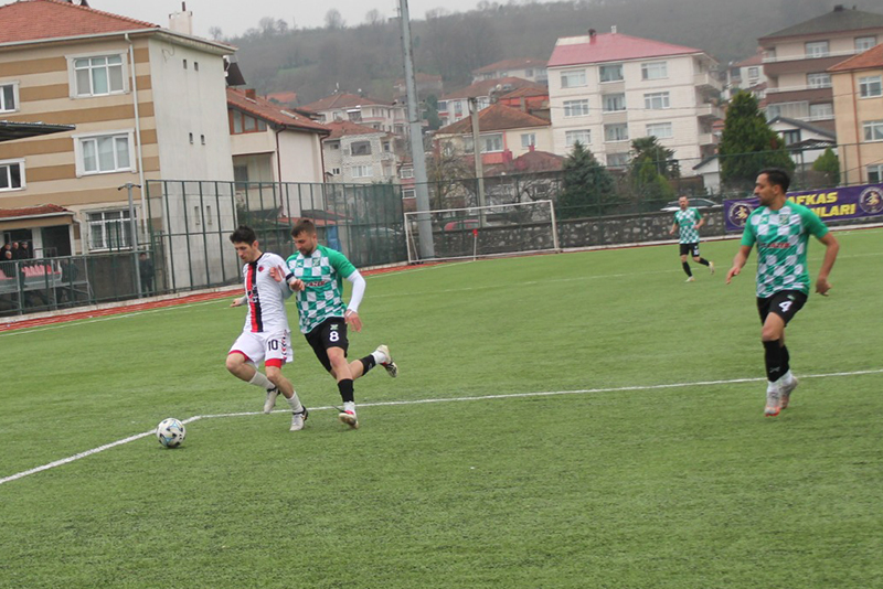 Karapınar Bir Adım Daha Şampiyonluğa Yaklaştı F2