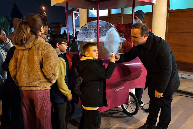 645777353 18568535764059325 2206925677769527503 N