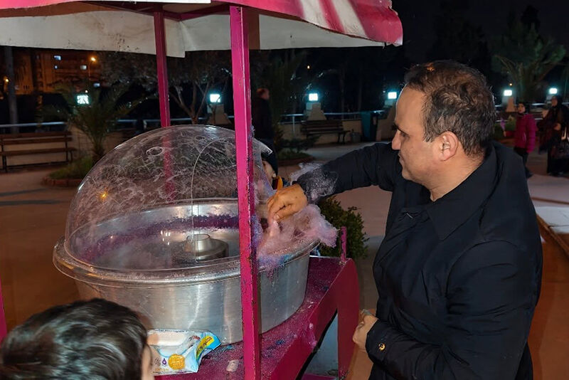 645816335 18568535833059325 3152827482317948272 N