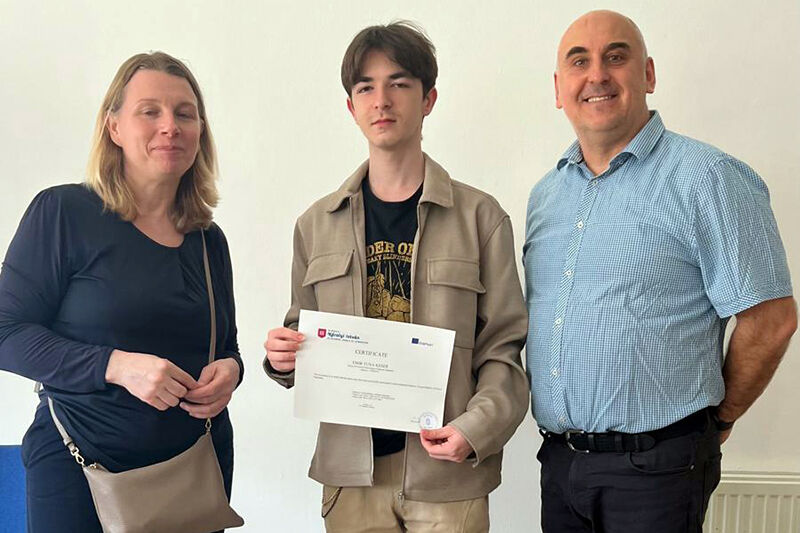 Karasu Şehit Üsteğmen Ibrahim Abanoz Anadolu Lisesi Budapeştede Erasmus 23-1