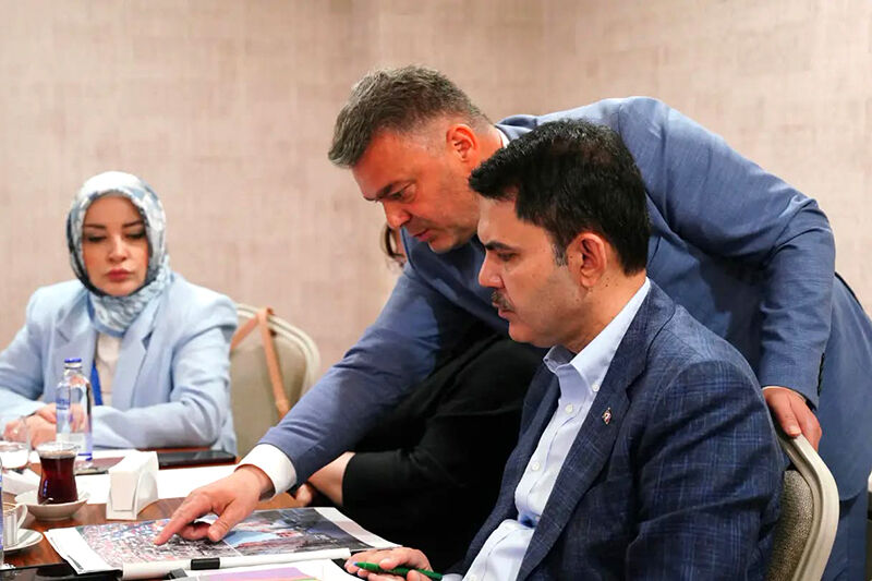 732571912 989770393901099 9300877831977999 N
