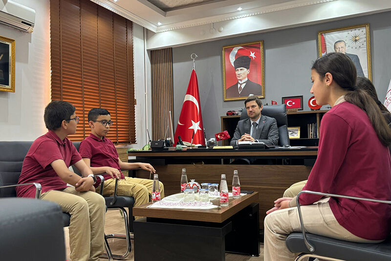 Karasu Şehit Oktay Demirci Ortaokulu Türkiye Finallerine Gidiyor Peybamber Efendimizin Hayatı Yarışması 8