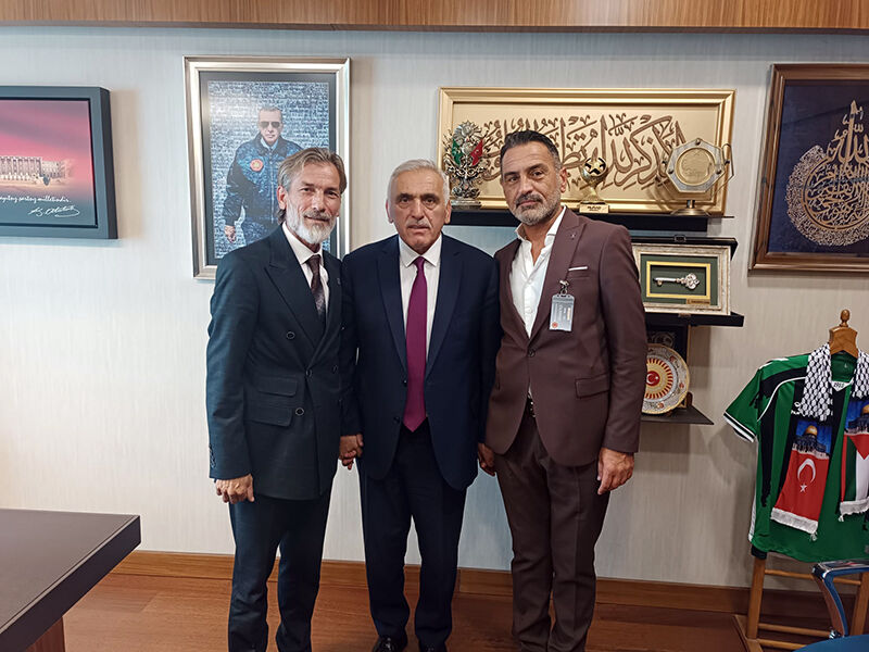 Cihan Emre Ankara Ziyareti F03