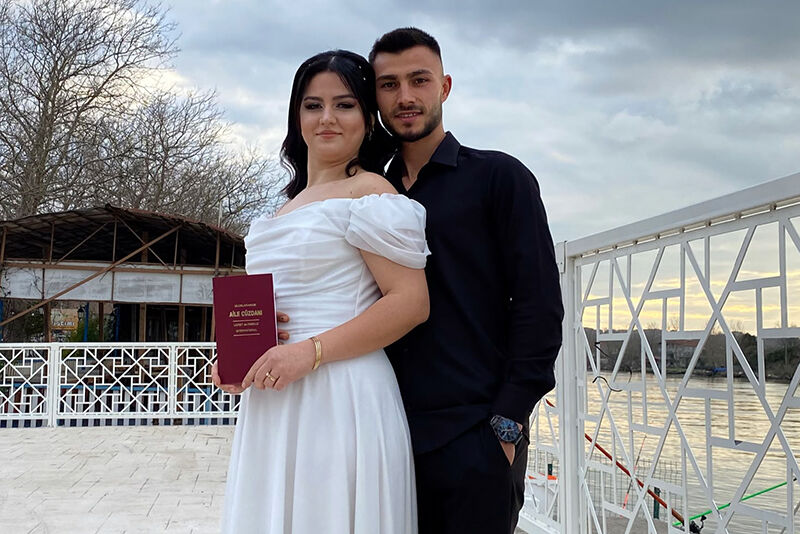 Karasu Civan Küntaşın Kızı Evlandi 6